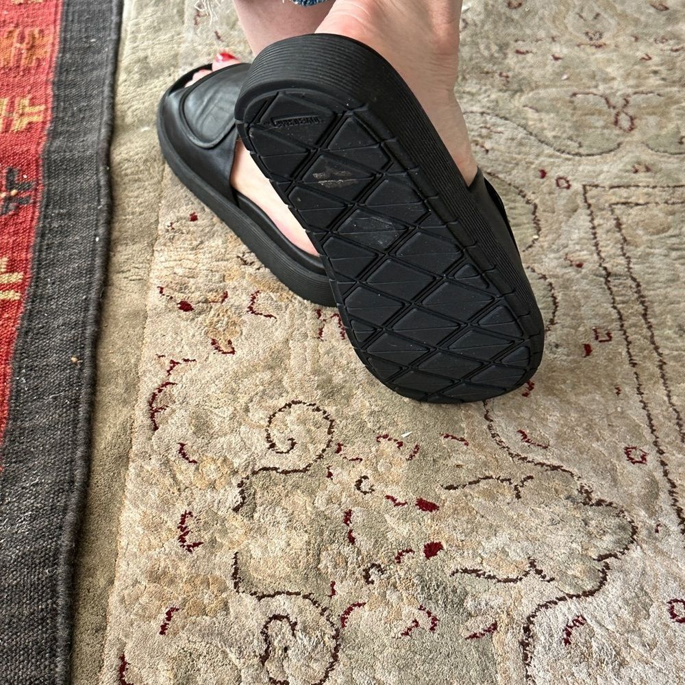 Helmut Lang slides. Black leather. - Picture 8 of 8